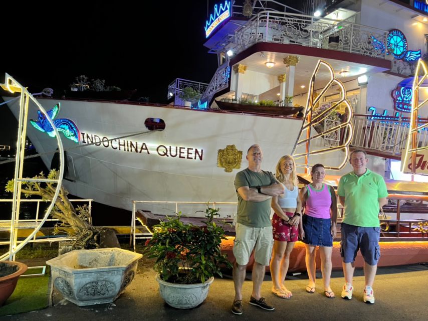 Deluxe Dining Cruise by DeluxeGroupTours - Who will enjoy this evening most