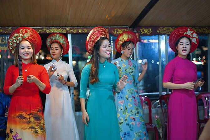 Dinner Cruise & Music Folk Song on the Perfume River in Hue - 7:00 pm: Dinner while Hue lights up