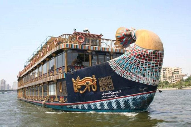 Dinner Cruise On the Nile with Belly Dancing Show - Boarding the dinner cruise