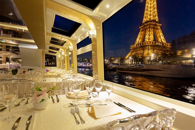 Dinner Cruise Prestige Check-out from the Eiffel Tower - Finding the boat near the Eiffel Tower