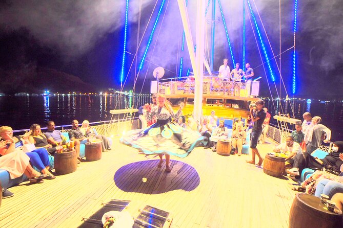 Dinner Cruise with Oriental Show & Seafood Buffet from Sharm El Sheikh - A Red Sea night that is more show than sightseeing