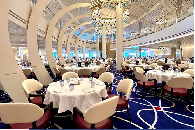 Dinner Cruise with private Transfers in Nile River - What the evening includes