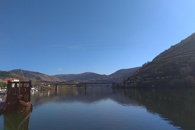 Douro Valley Tour: Wine Tasting River Cruise and Lunch from Porto - The road into the Douro Valley