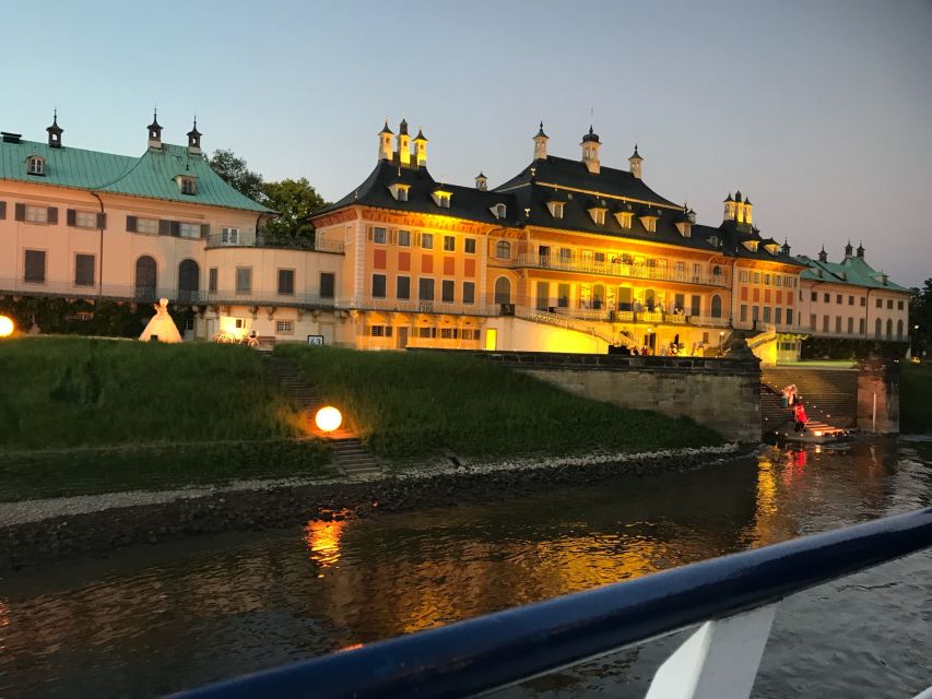 Dresden: Evening River Cruise with Dinner - Riverside castles and the glow of Pillnitz Palace