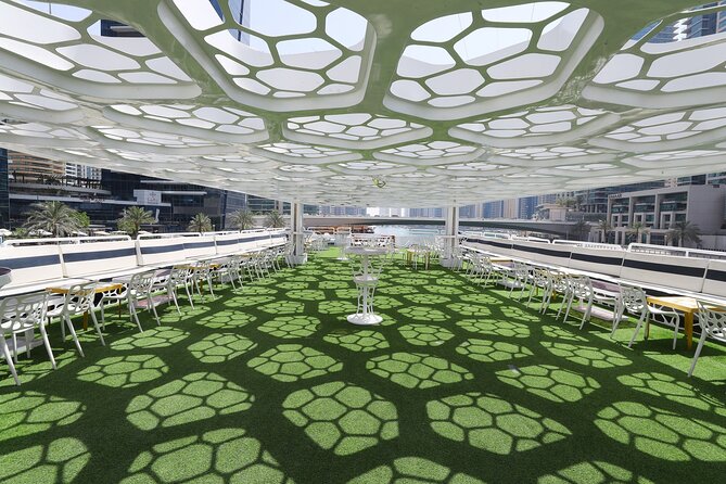 Dubai: Lotus Mega Yacht 3-Hours Dinner Cruise Tour - Ain Dubai and the Bluewaters Skyline