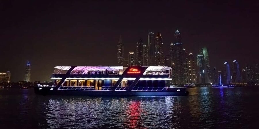Dubai Marina Dinner Cruise – Live Show, AC & Open Bar - Key points to know before booking