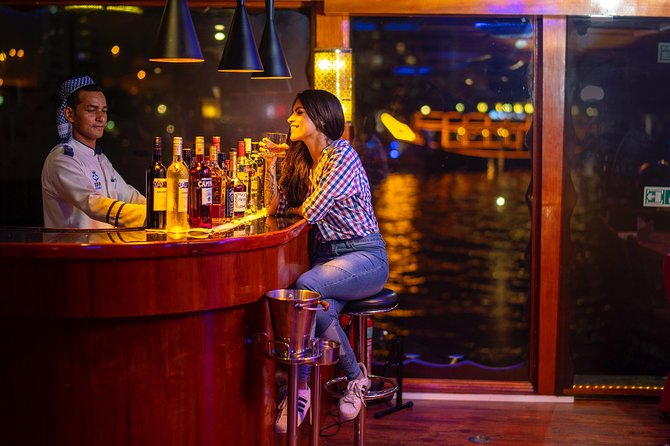 Dubai Marina: Luxury Dhow Dinner Cruise with Hotel Transfer - Arriving at Dubai Harbour for the Emirati Welcome