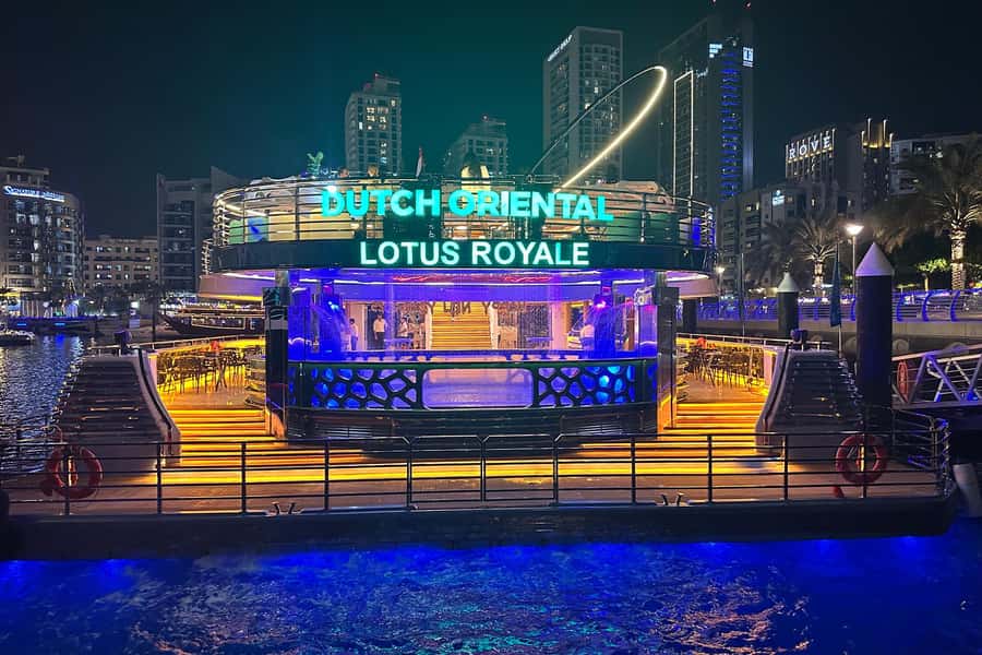 Dubai: Mega Yacht Dinner Cruise with Buffet - Key points at a glance
