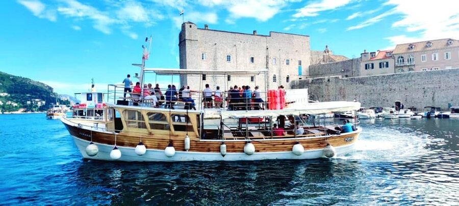 Dubrovnik: Elaphiti Islands Boat Cruise with Lunch & Drinks - What to bring and how to plan the day