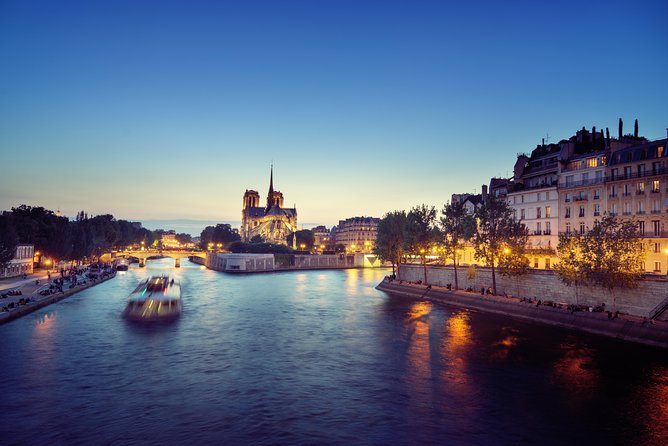 Eiffel Tower Dinner & cruise, optional Moulin Rouge - What the $486.22 price really covers