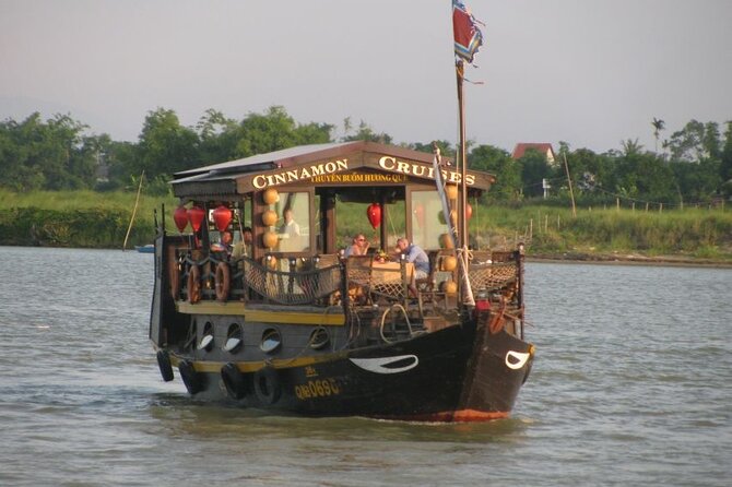 Experience Romantic Sunset Dinner Cruise in Hoi An - Why a Thu Bon River sunset works so well