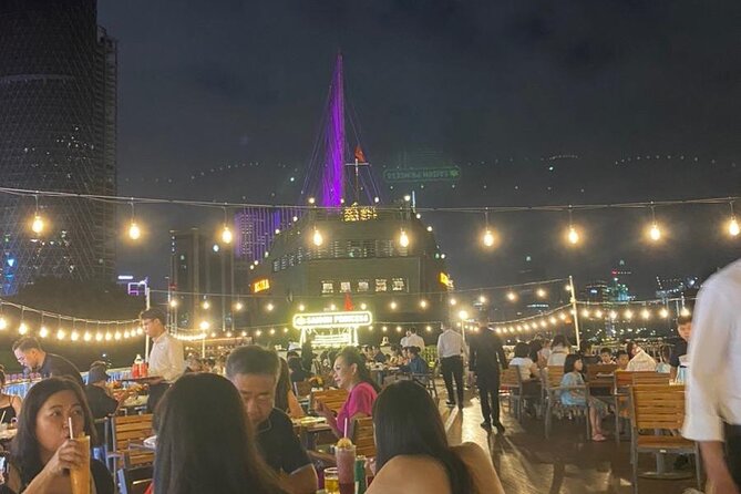 Exploring Ben Thanh Princess Dining Cruise in Ho Chi Minh - What happens from 18:00 to 21:30