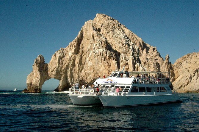 Fiesta Dinner Cruise in Cabo with Dinner - An open bar with a clear party focus