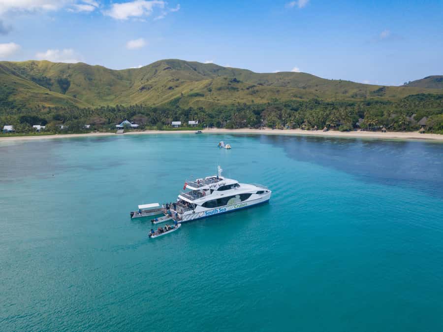 Fiji: Yasawa Islands Explorer Cruise with Lunch - What this Yasawa cruise really offers