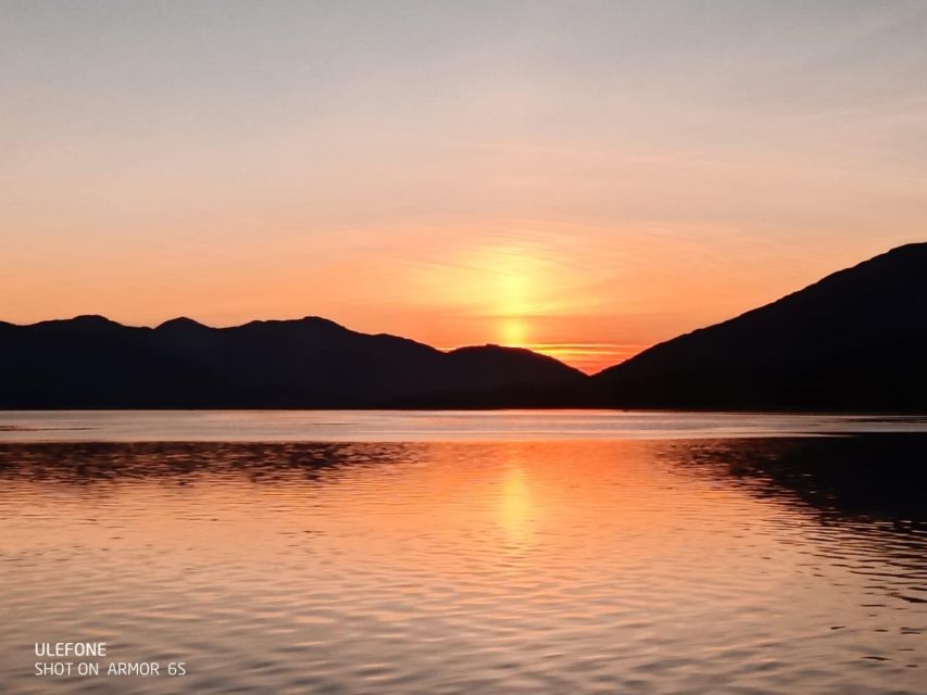 Fort William: Evening Cruise with Views of Ben Nevis - Loch Linnhe, Ben Nevis, and the first big views