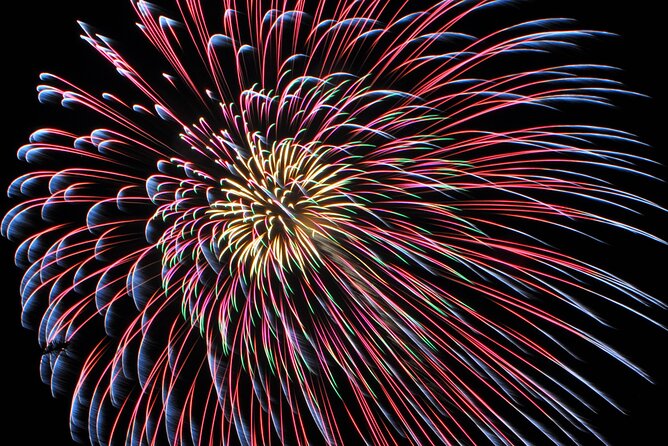 Friday Fireworks Dinner Sail from the Hilton Hawaiian Village - The sunset route past Diamond Head