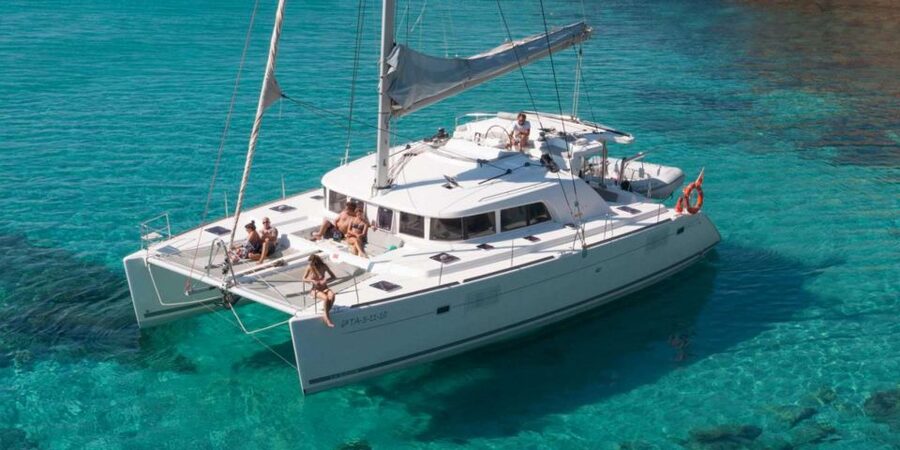 From Adamas: Milos and Poliegos Catamaran Cruise with Lunch - Thiorichia and the old sulfur works