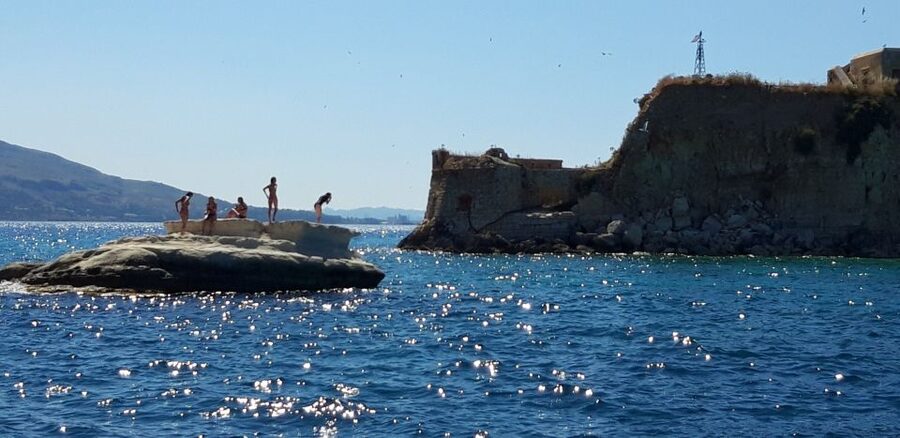 From Chania: Fully Private Sailing Cruise with Meal & Drinks - Lunch cooked aboard the yacht