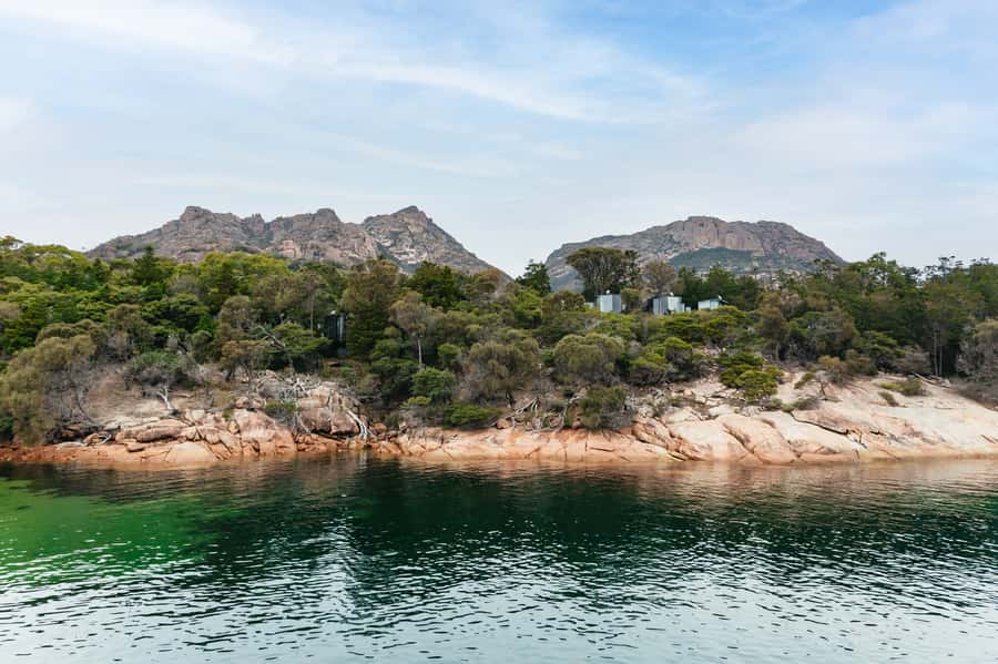 From Coles Bay: Wineglass Bay Cruise with Lunch - Schouten Passage II and comfort onboard