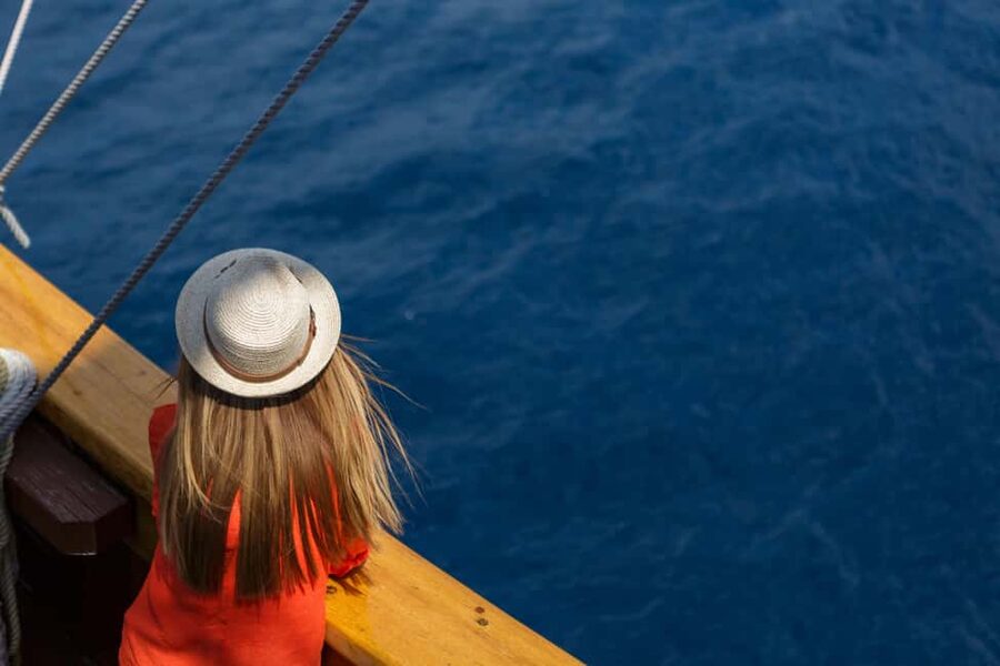 From Dubrovnik: Elaphiti Islands Galleon Cruise with Lunch - Sipan: a quieter second stop