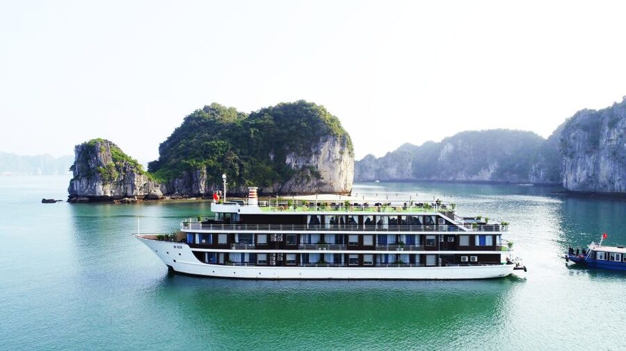 From Hanoi: 2-Day Lan Ha Bay Cruise with Meals and Cabin - Sleeping aboard in an ocean-view cabin