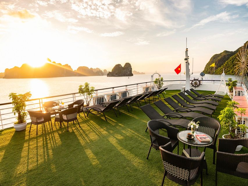 From Hanoi: Ha Long Bay 5-star Day Cruise with Buffet Lunch - Sailing into Ha Long Bay