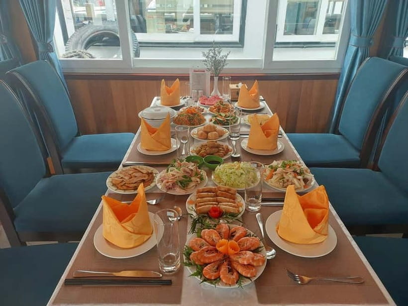 From Hanoi: Halong Cruise With Lunch & Come Back Hanoi Early - Who will enjoy this day trip most