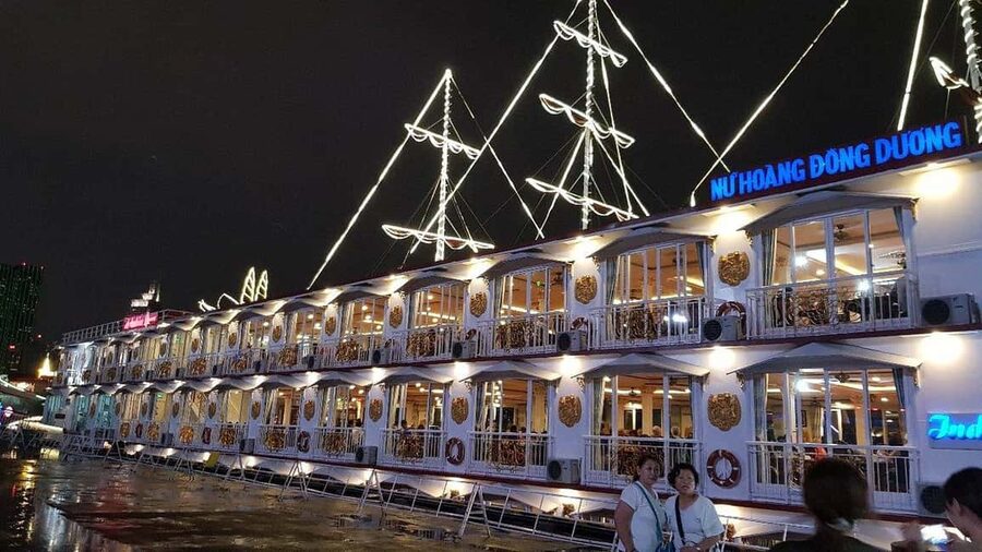 From Ho Chi Minh: Private Dinner Cruise on Saigon River Tour - Key points at a glance