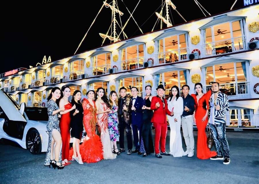 From Ho Chi Minh: Private Dinner Cruise on Saigon River Tour - Should you book the Saigon River dinner cruise?