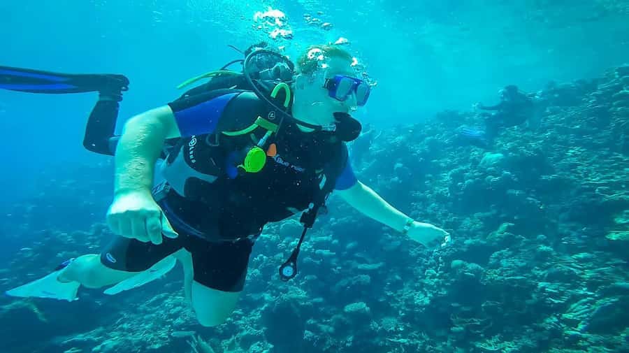 From Hurghada: Orange bay Snorkeling Cruise with Lunch - A yacht built for a long day at sea