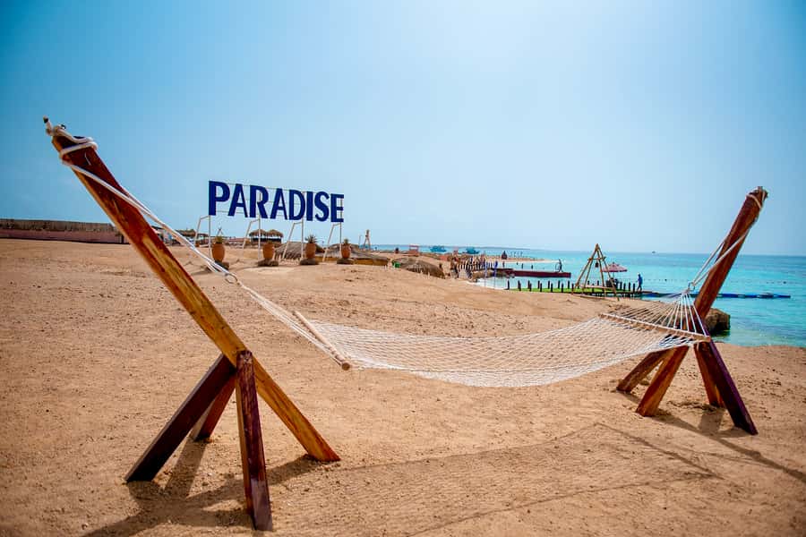 From Hurghada: Paradise Island Snorkeling Cruise with Lunch - The hotel transfer can shape your whole day