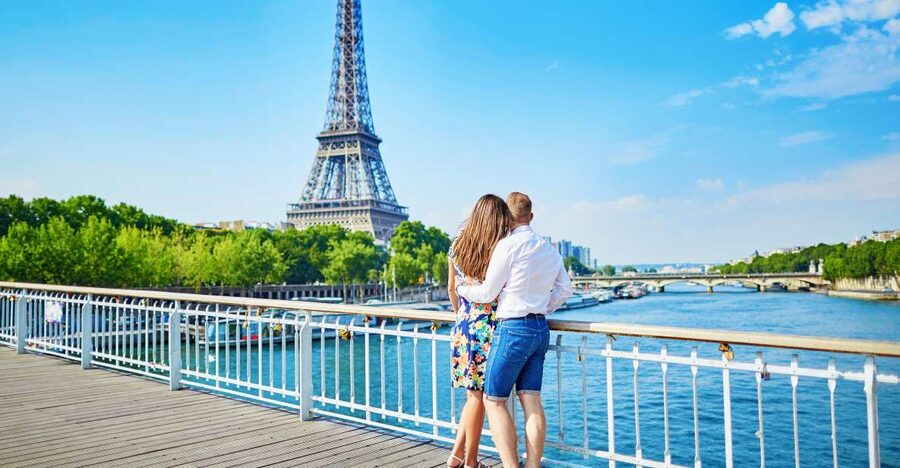From London: Paris Day Trip with Eiffel Tower & Lunch Cruise - Leaving London on the Eurostar