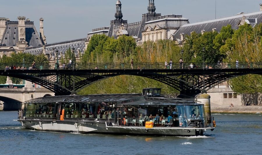 From London: Paris Tour with Sightseeing Bus & Lunch Cruise - A Two-Hour Lunch Cruise on the Seine