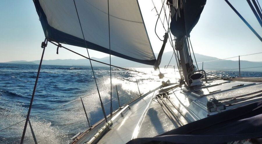 From Paros: Private Sailing Cruise with Lunch and Snorkeling - The first run across the Cycladic water