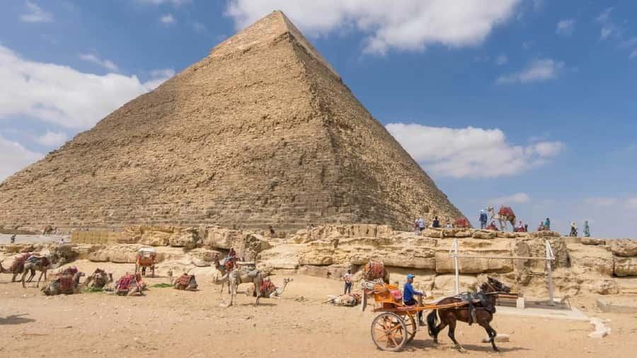 From Port said: Pyramids, Lunch Cruise, & Papyrus Institute - The long road from Port Said to Cairo