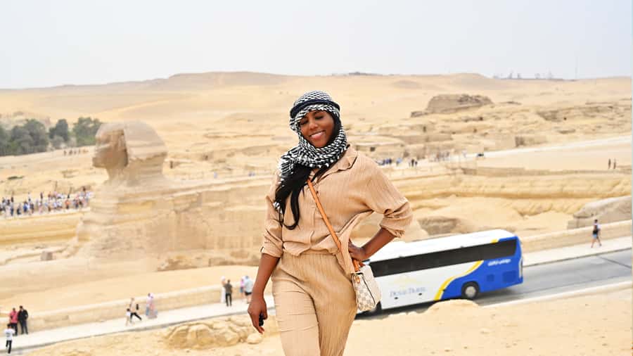 From Port said: Pyramids, Lunch Cruise, & Papyrus Institute - The papyrus institute and shopping stop
