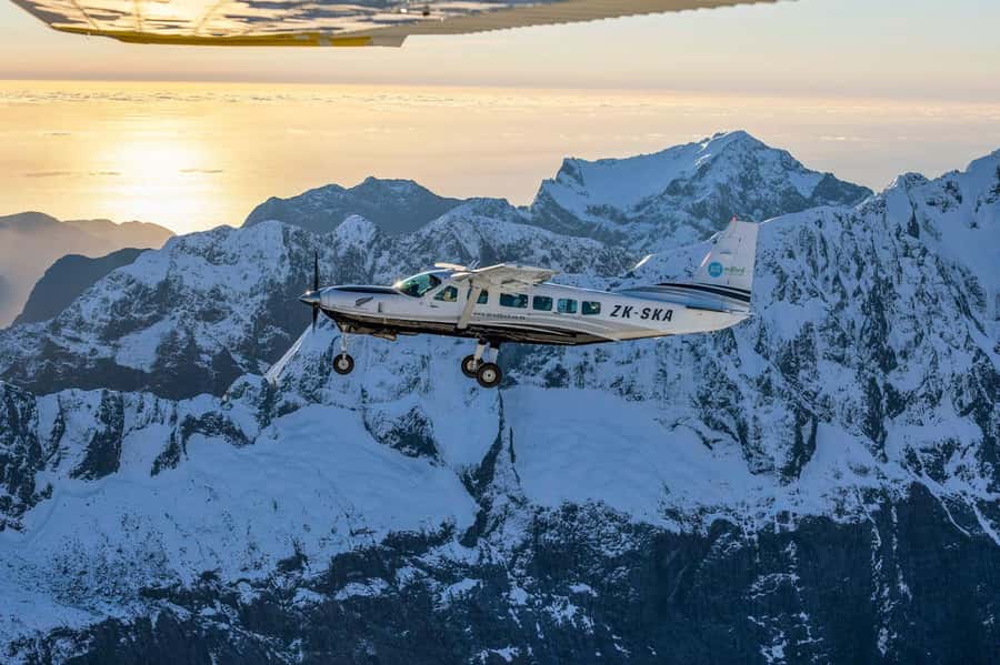 From Queenstown: Milford Sound Flight and Cruise with Lunch - Should you book the Air Milford flight and cruise?