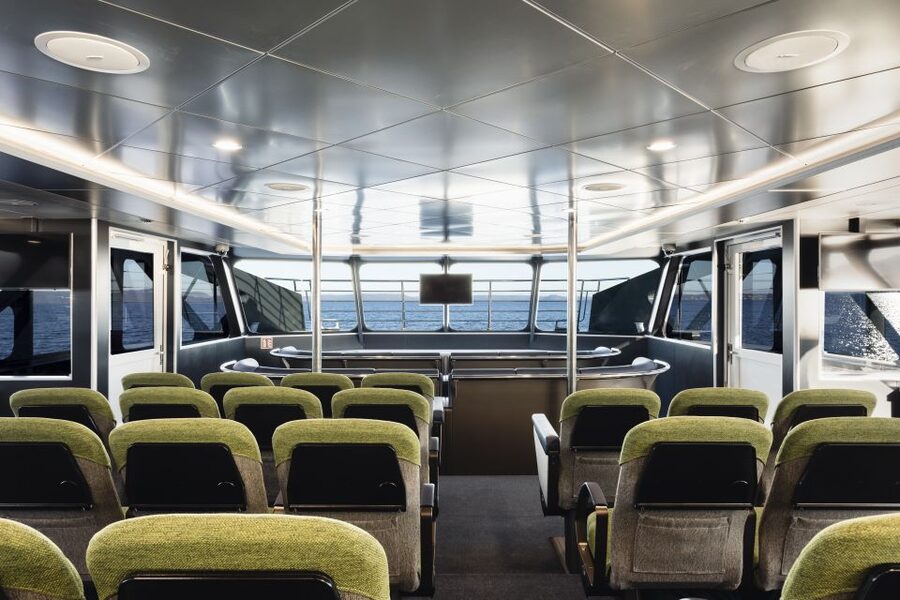 From Strahan: Evening Dinner Cruise on the Gordon River - Who will enjoy this six-hour outing?