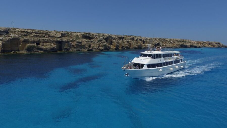 From Trapani: Favignana and Levanzo Mini Cruise with Lunch - Levanzo is smaller, quieter, and less packed with things to do