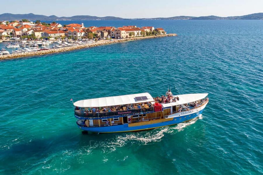 From Zadar/Bibinje: Kornati National Park Cruise with Lunch - Telašćica gives you the longest island stop