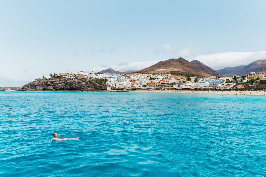 Fuerteventura: Glass Bottom Boat Cruise with Lunch & Drinks - Who should book the Odysee 3 cruise?