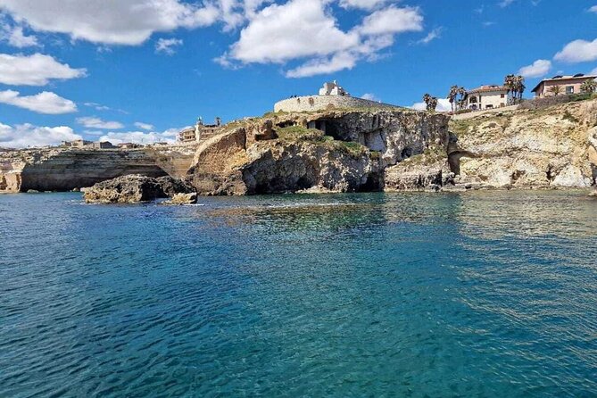 Full day cruise with lunch and aperitif at sunset - Seeing Ortigia from the boat