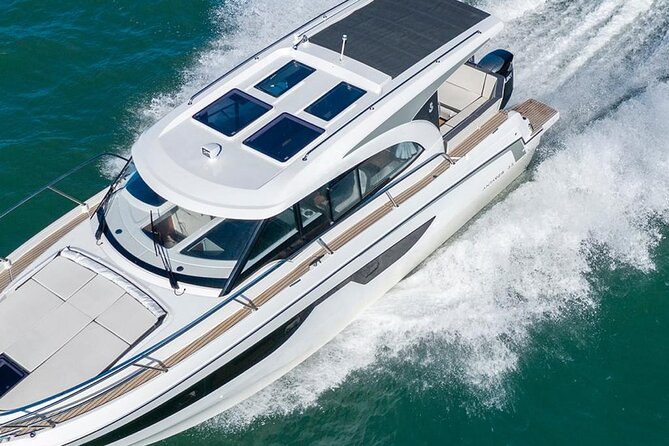 Full day cruise with lunch and aperitif at sunset - Sunset aperitif on the return