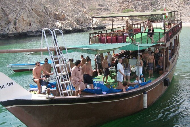 Full Day Musandam Dibba Cruise with Buffet Lunch - Crossing into Oman for the boat ride