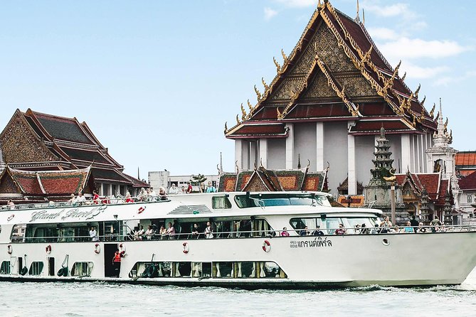 Grand Pearl Dinner Cruise: Dining & Live Performances - Bangkok by boat, with the city lit for the evening