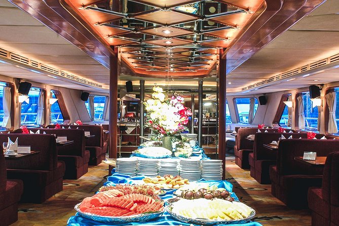 Grand Pearl Dinner Cruise: Dining & Live Performances - Who will enjoy the Grand Pearl most