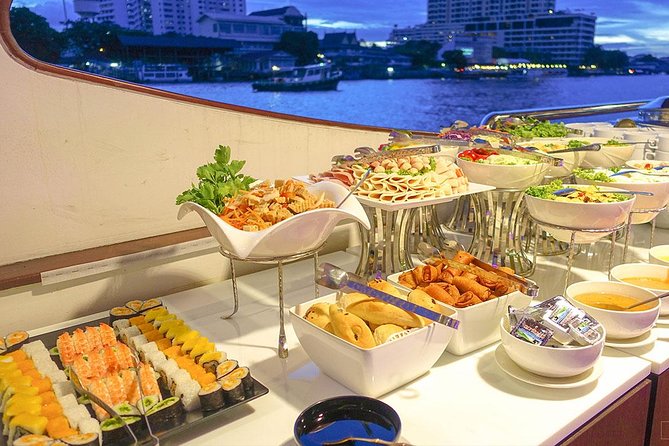Grand Pearl Dinner Cruise Experience at Bangkok with Pickup - Pickup from 5:30 pm: convenient, but allow for traffic