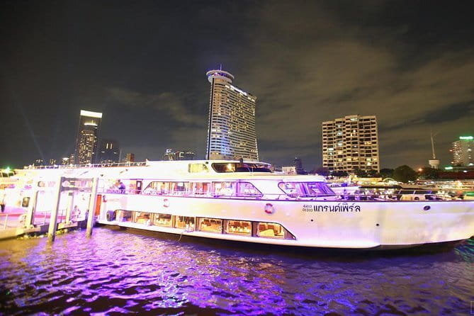 Grand Pearl Luxury Dinner Cruise in Bangkok Admission Ticket (SHA Plus) - Seeing Bangkok from the Chao Phraya at night