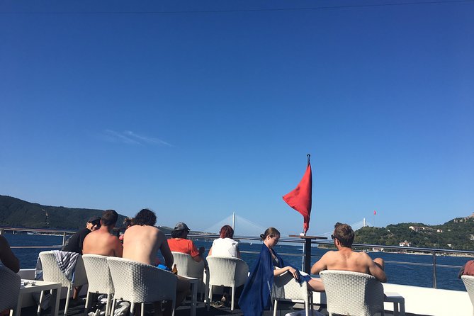 Guided Bosphorus & Black Sea Cruise – 4 Stops from Istanbul - Lunch on board and the pace of the day
