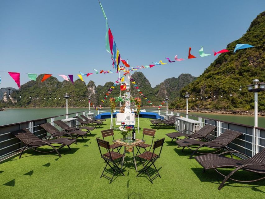 Ha Long: Afternoon Cruise with Lunch, Kayaking, and Swimming - The guide can shape the whole experience